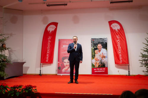 piatek20191208_0001